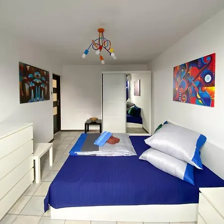 Art №1 Grzybowska 39